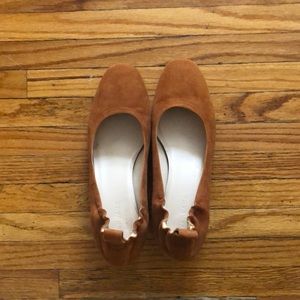 Everlane Day Heel — Cognac Suede